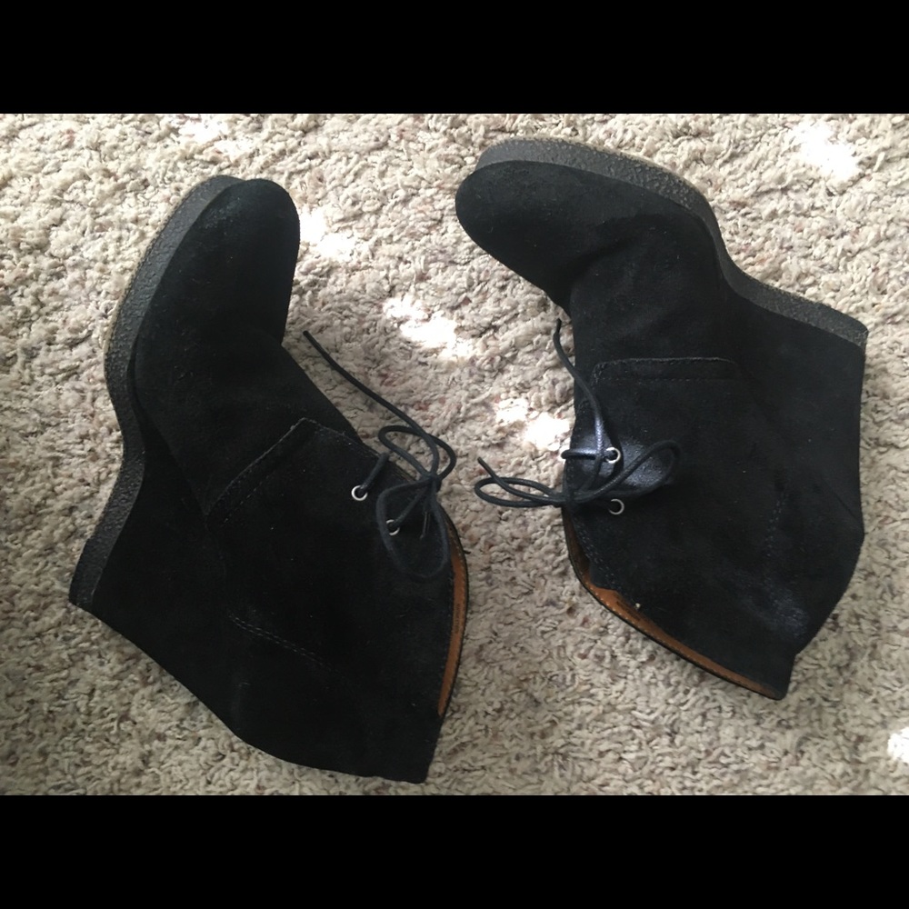 Black wedge tie ankle boot size 8